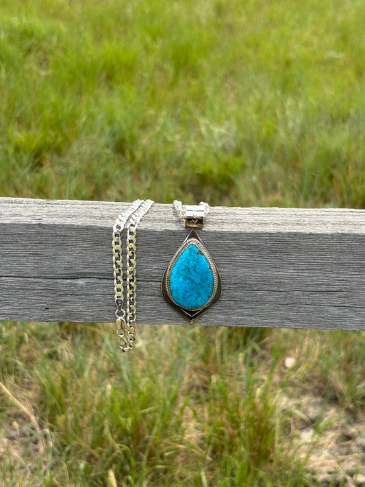 Turquoise & Sterling Silver Necklace